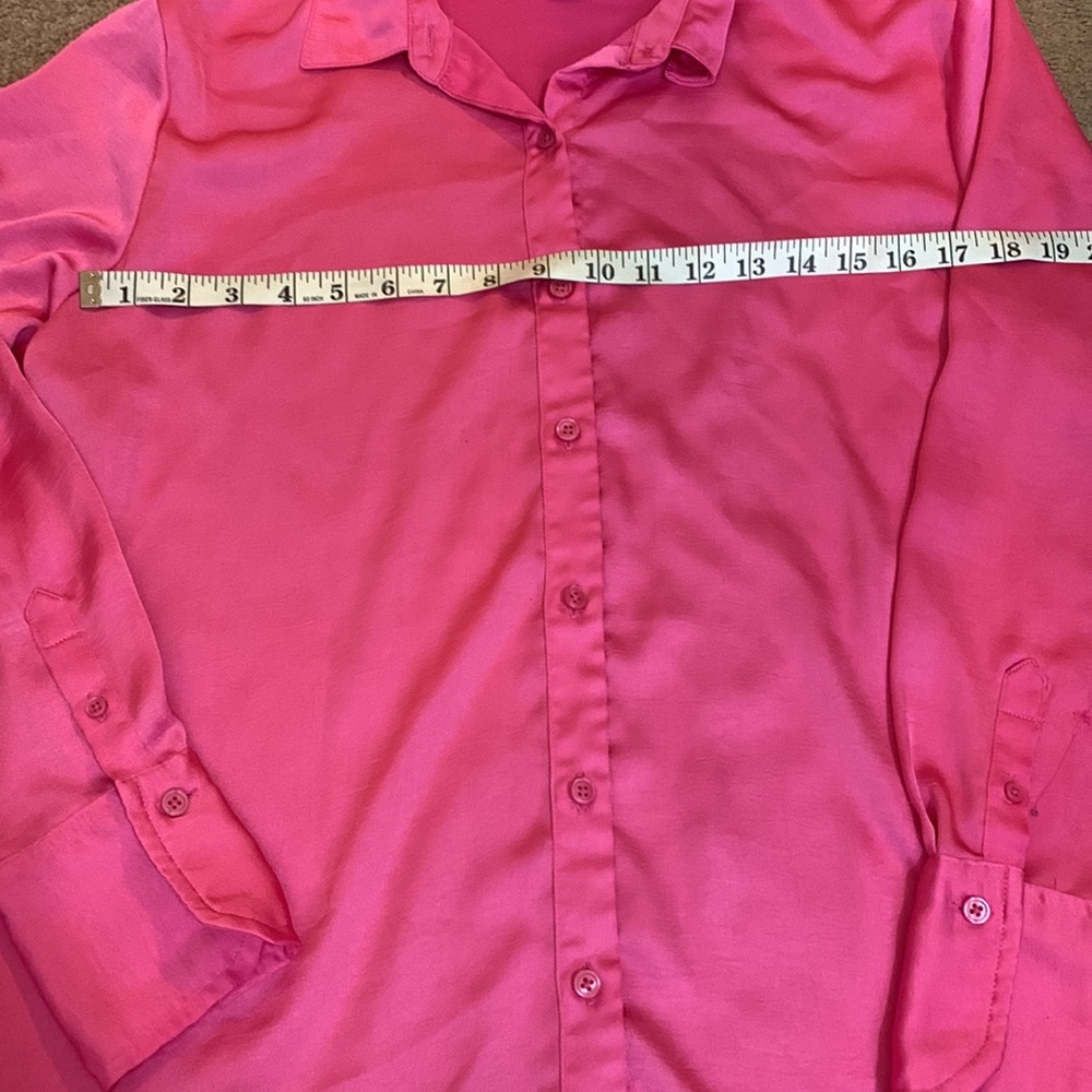 EUC Women’s Bright Pink Silky Long Sleeved Button Down Top - Picture 4 of 7